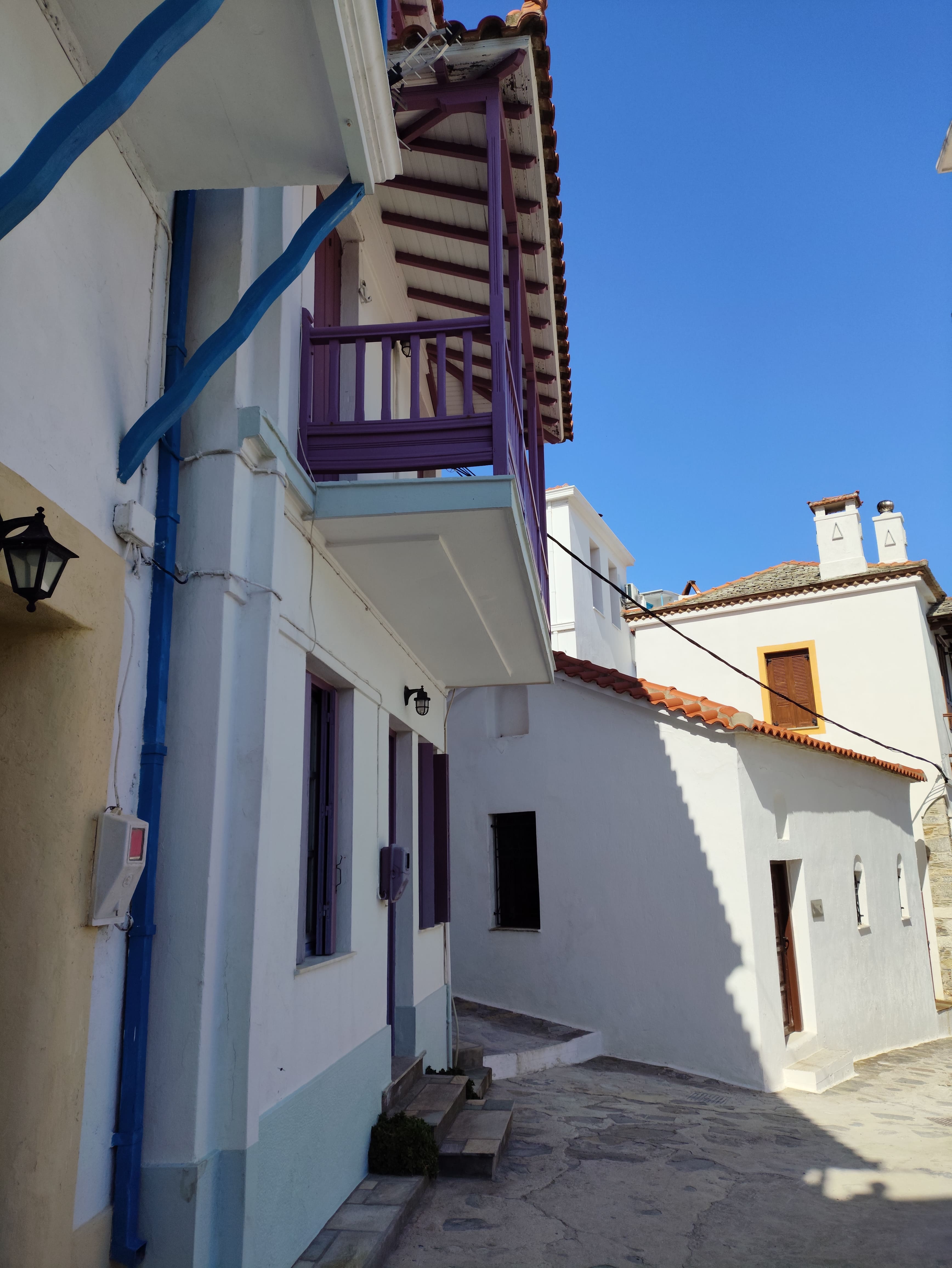Οικόπεδο με κτίσμα  σε πλειστηριασμό Δήμος Σκοπέλου