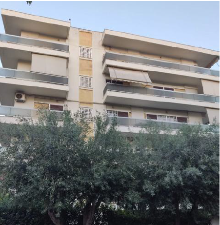 photo1