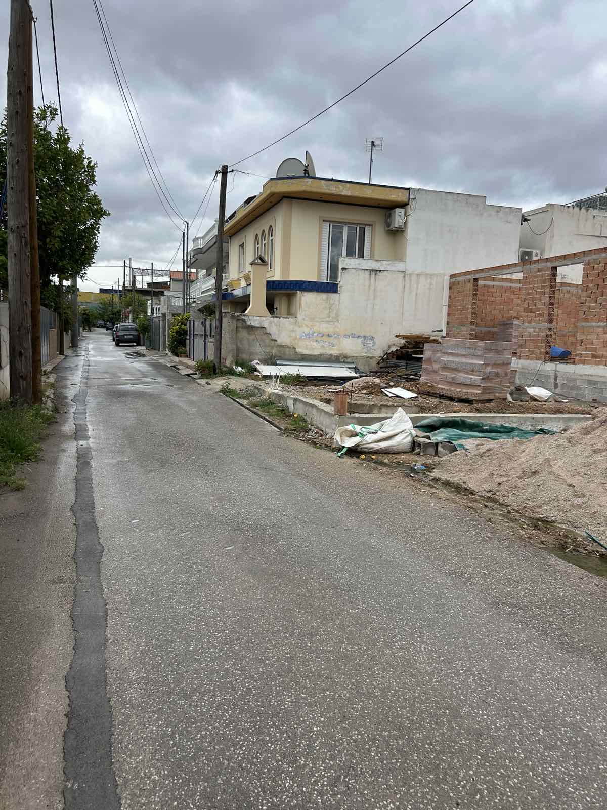 Αγροτεμάχιο με κτίσμα  σε πλειστηριασμό Δήμος Ασπροπύργου