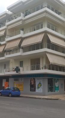 photo1