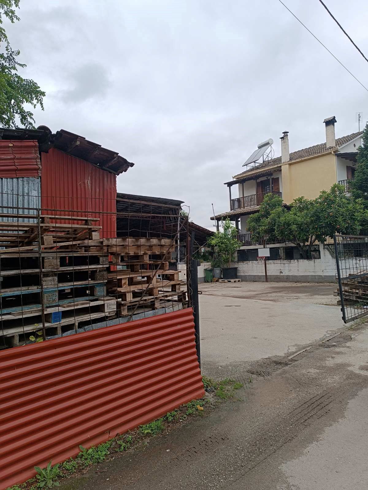 Οικόπεδο με κτίσμα  σε πλειστηριασμό Δήμος Τρικκαίων