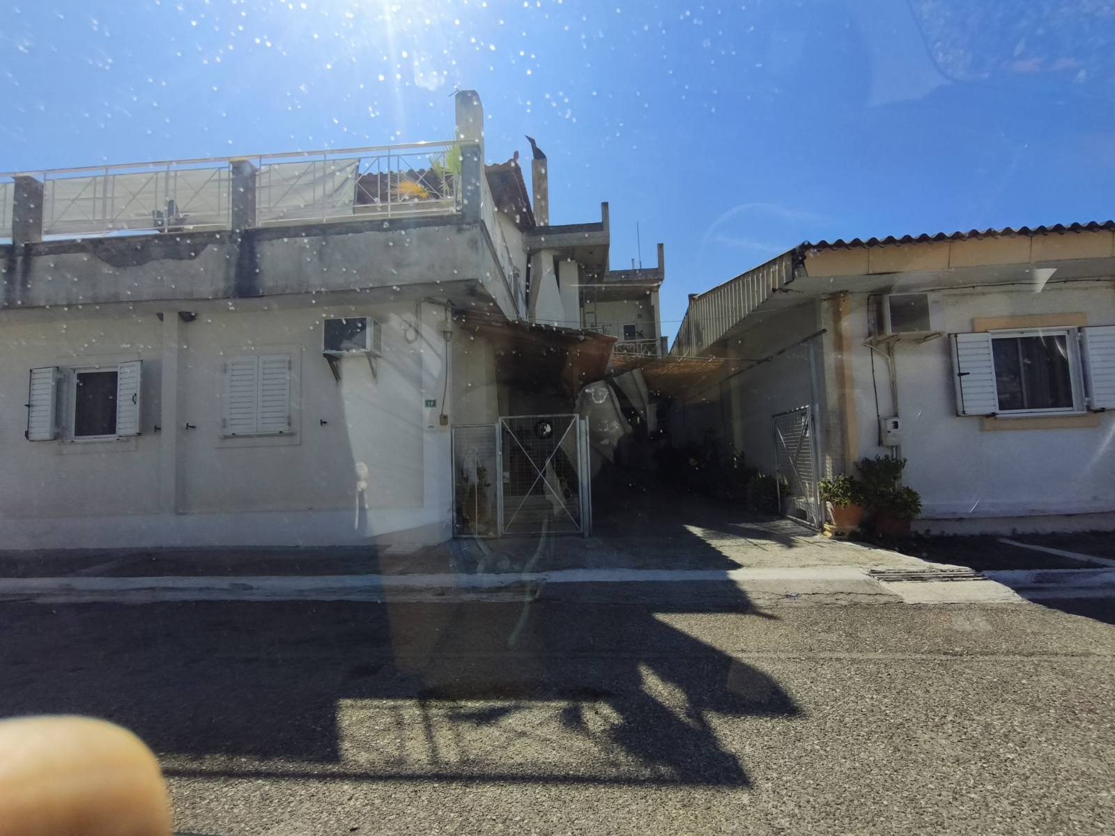 photo0