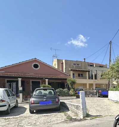 photo1