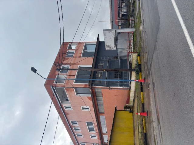 photo1