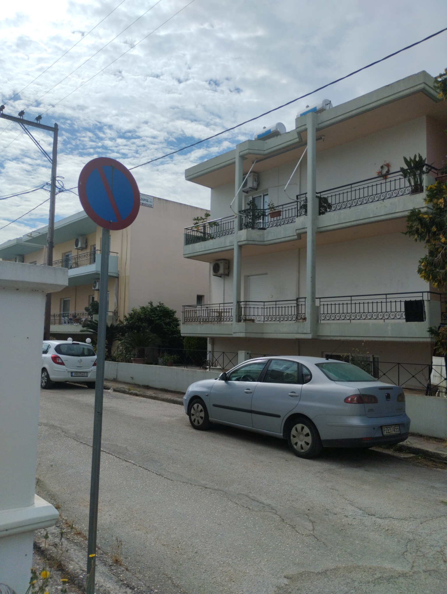 photo2