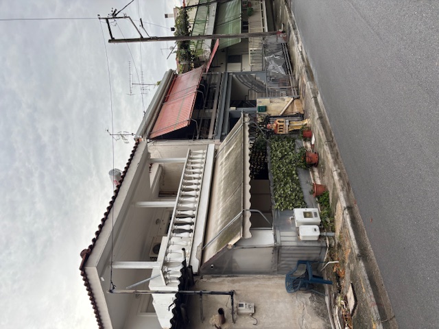 photo1