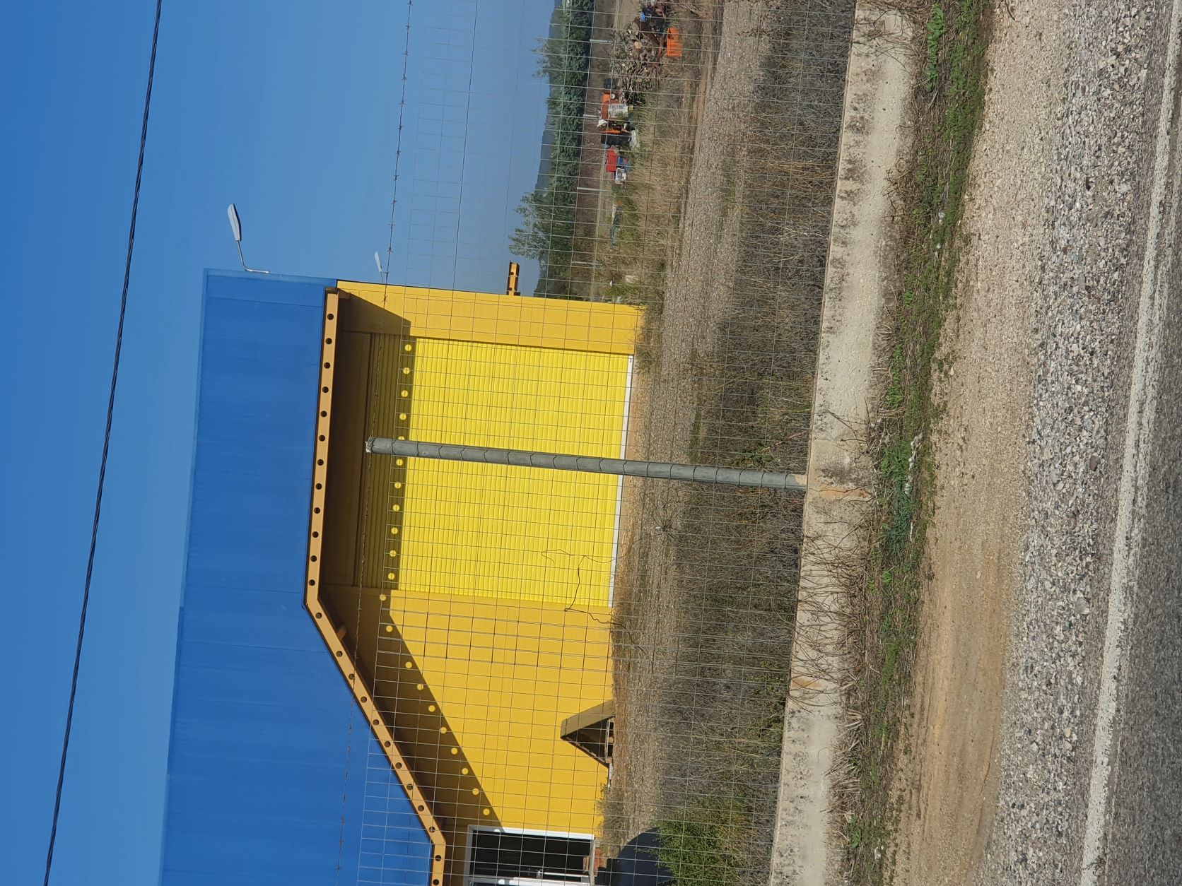 photo1
