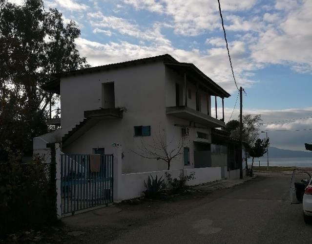 Αγροτεμάχιο με κτίσμα  σε πλειστηριασμό Δήμος Στυλίδος