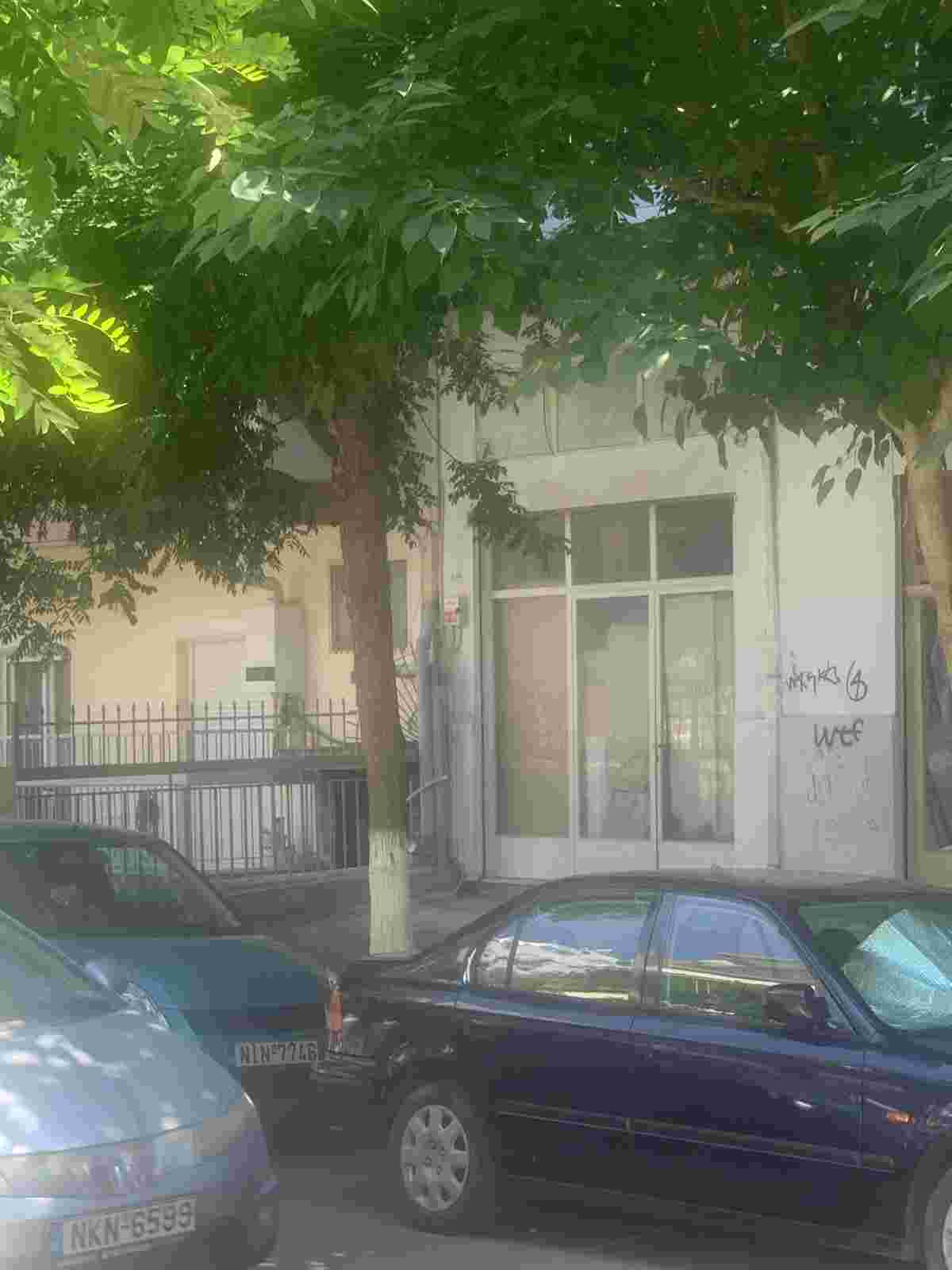 Κατάστημα  σε πλειστηριασμό Municipality of Ampelokipi - Menemeni