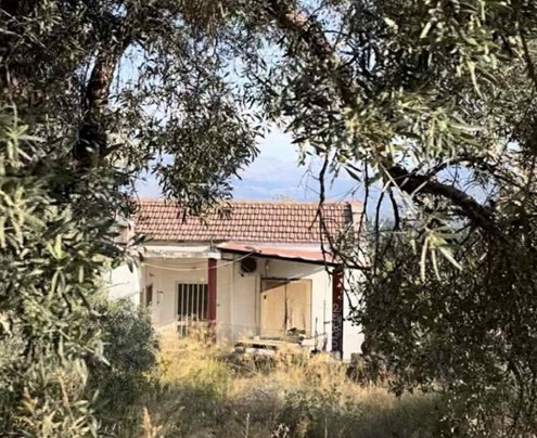 Οικόπεδο με κτίσμα  σε πλειστηριασμό Δήμος Αποκορώνου 