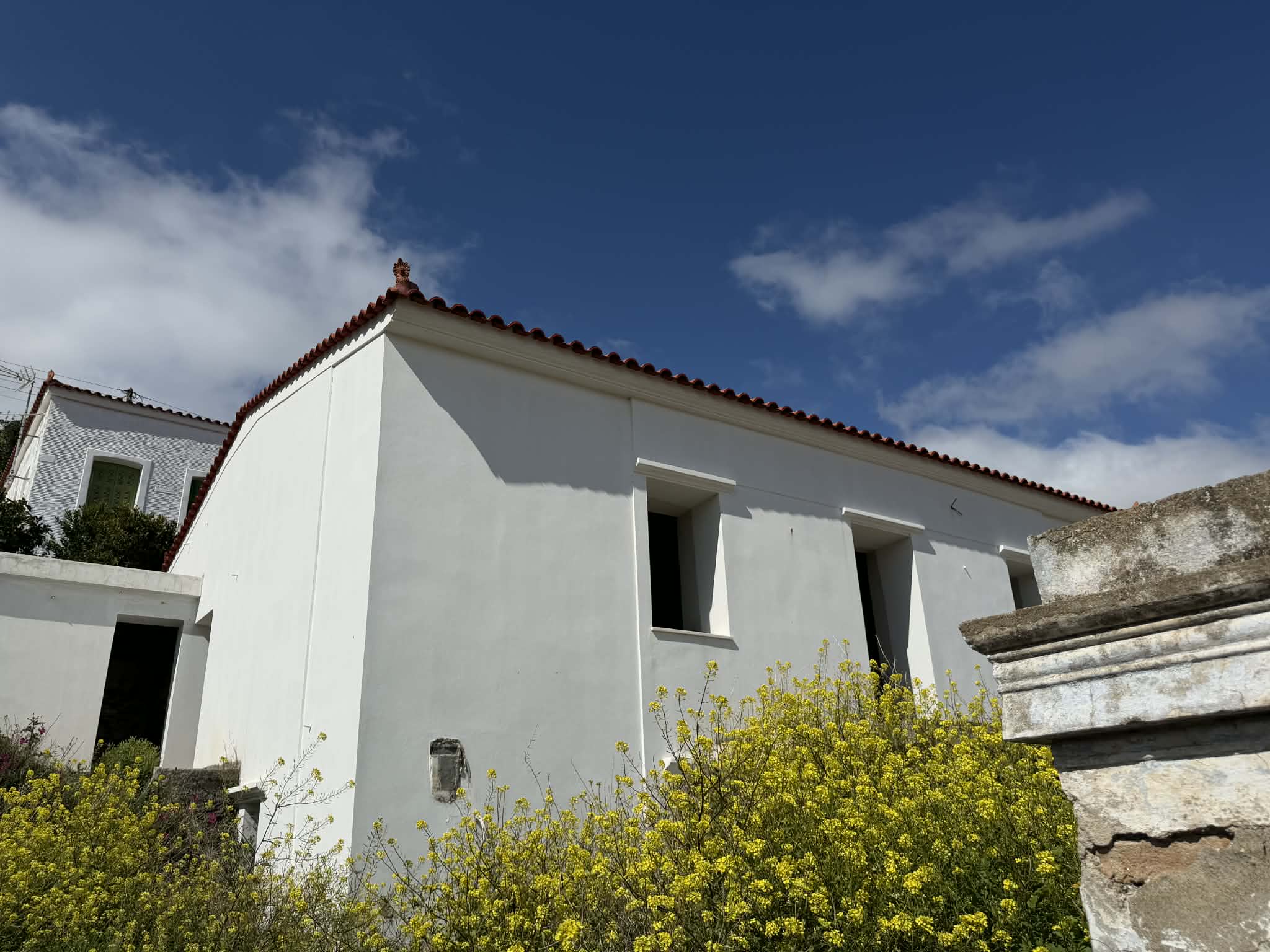photo1