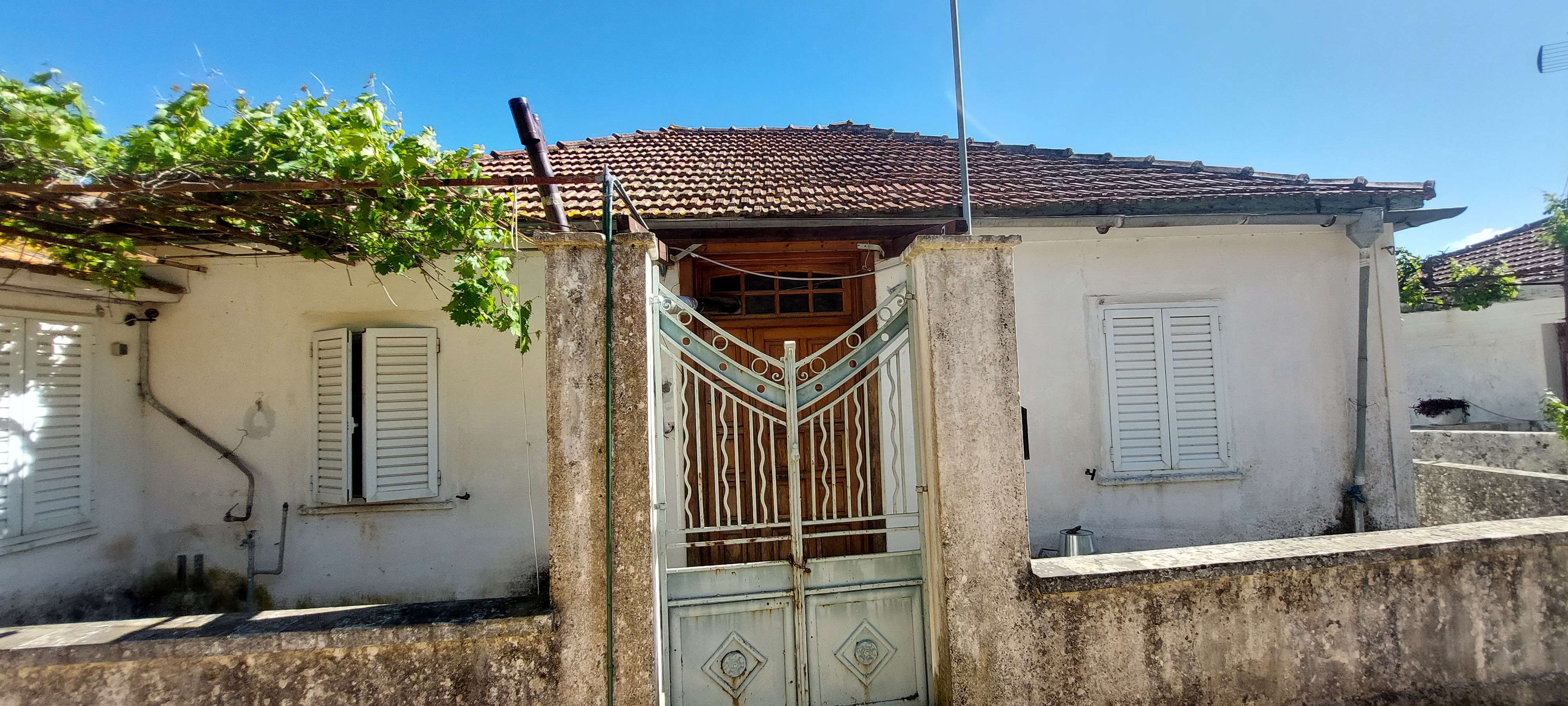 Οικόπεδο με κτίσμα  σε πλειστηριασμό Municipality of Kefalonia