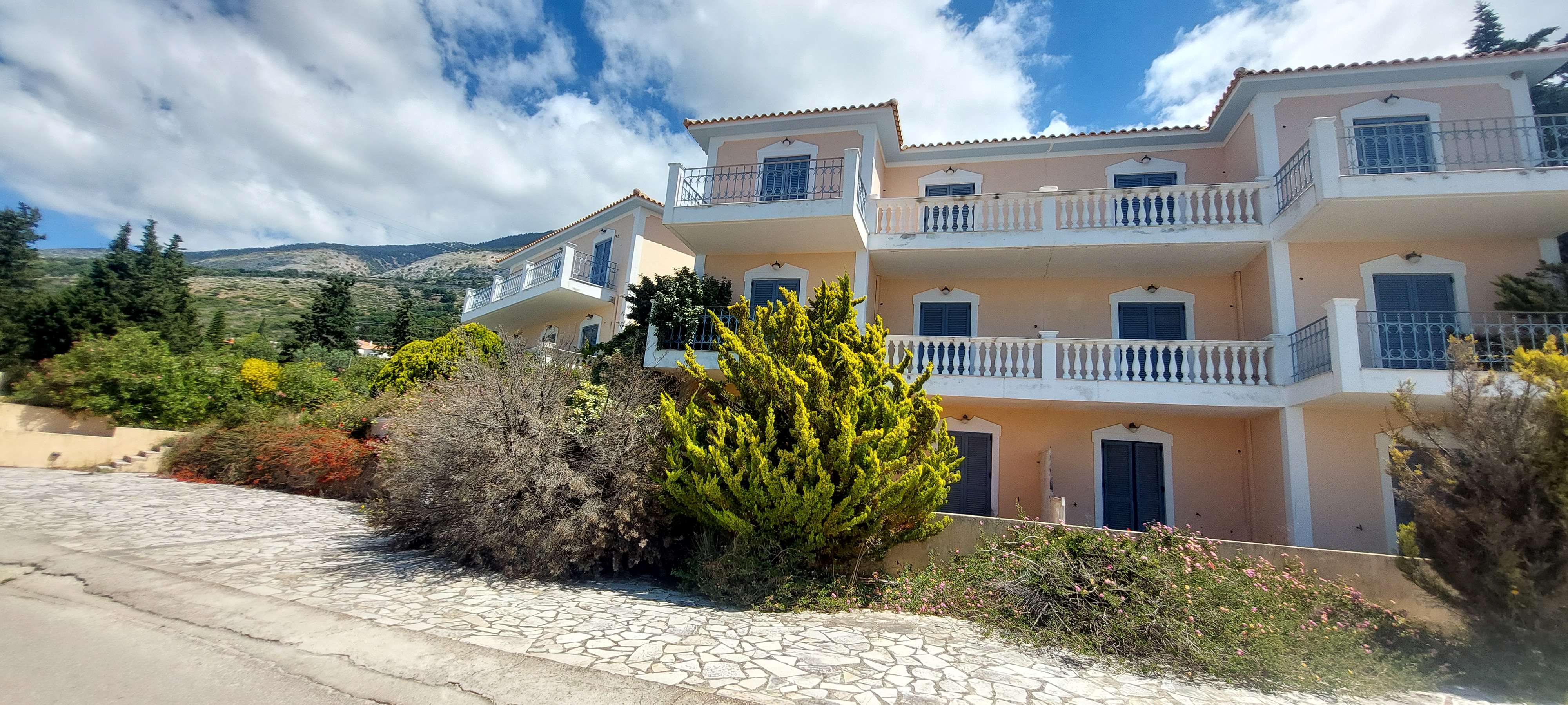 Οικόπεδο με κτίσμα  σε πλειστηριασμό Municipality of Kefalonia
