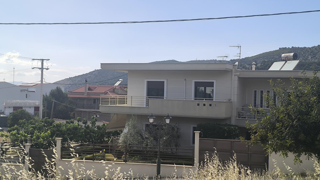 Οικόπεδο με κτίσμα  σε πλειστηριασμό Municipality of Loutraki - Perachora - Ag. 