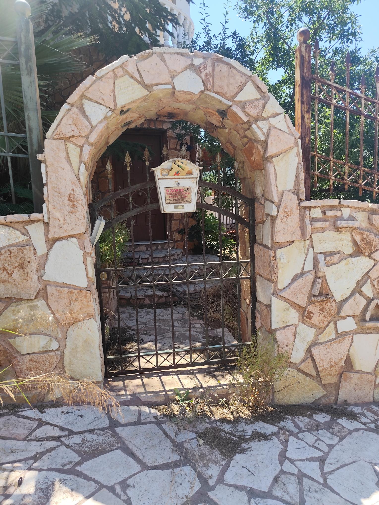 photo2