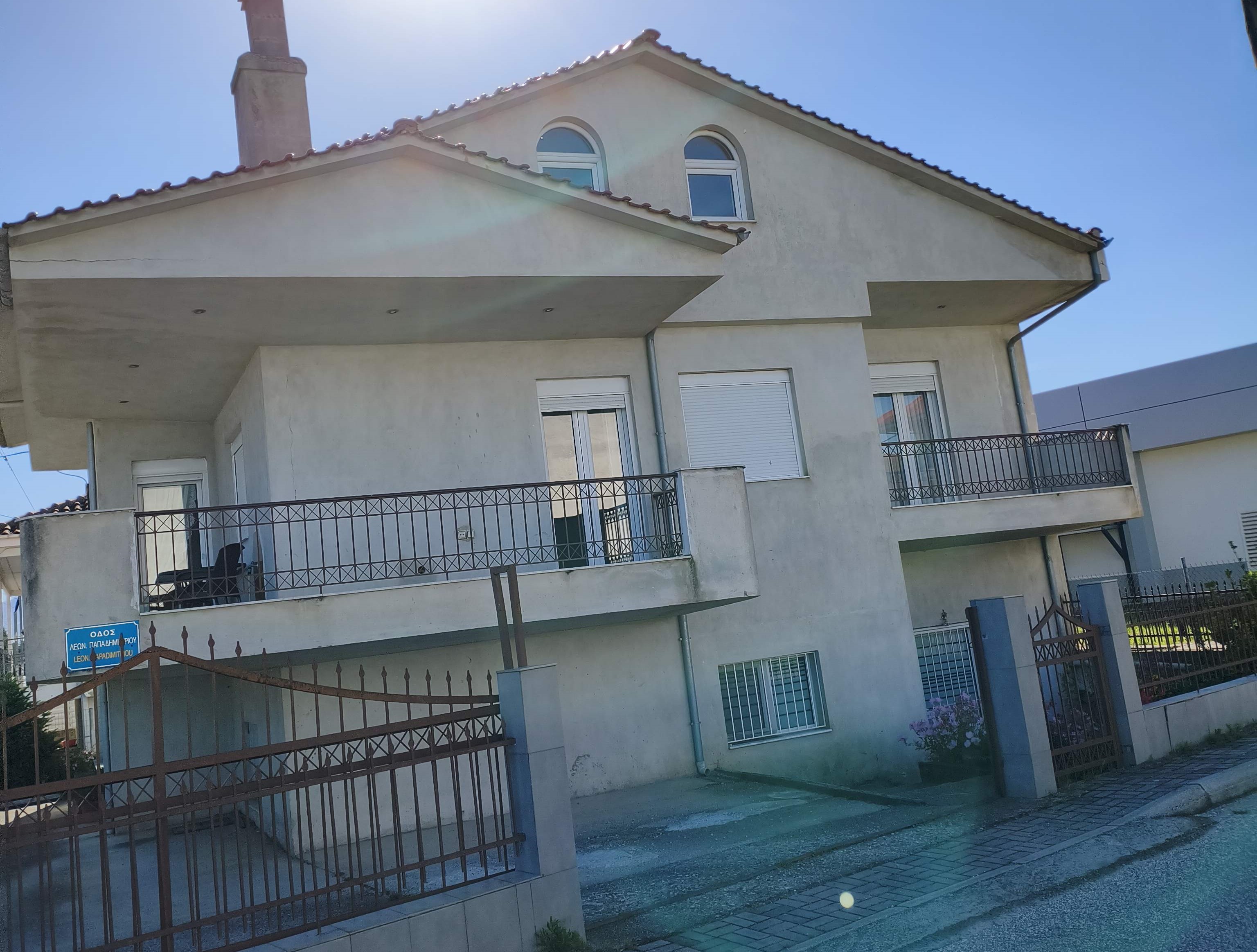 Οικόπεδο με κτίσμα  σε πλειστηριασμό Municipality of Argos Orestikos