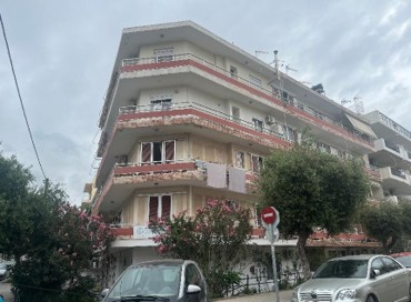 photo1