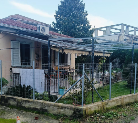 Οικόπεδο με κτίσμα  σε πλειστηριασμό Municipality of Lefkada