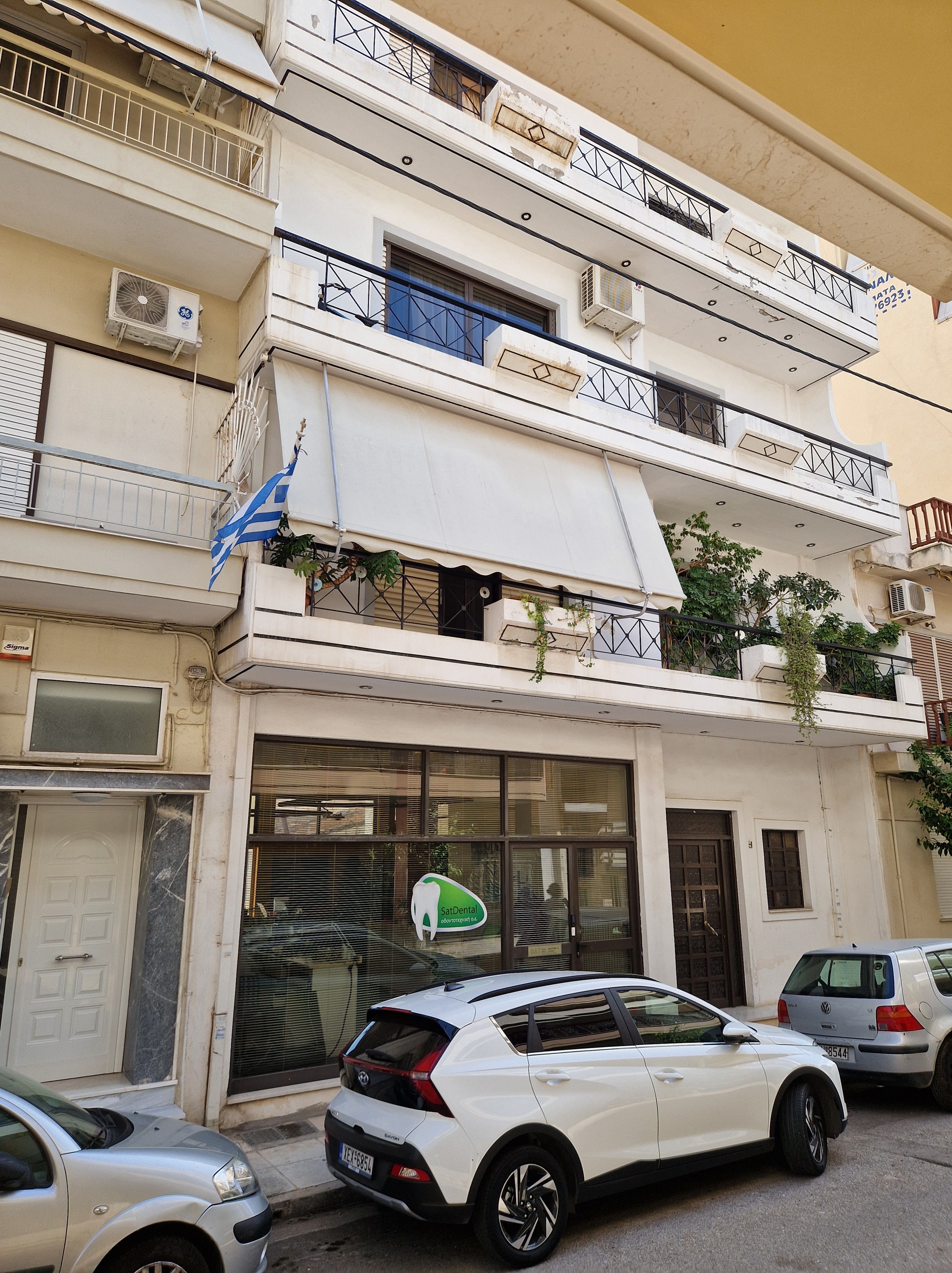 photo2