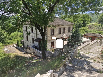 photo1