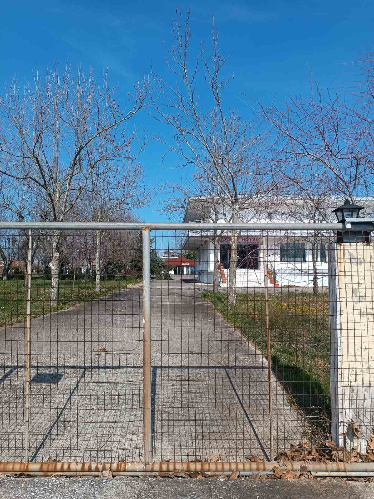 Ξενοδοχειακή Μονάδα  σε πλειστηριασμό Δήμος  Τεμπών