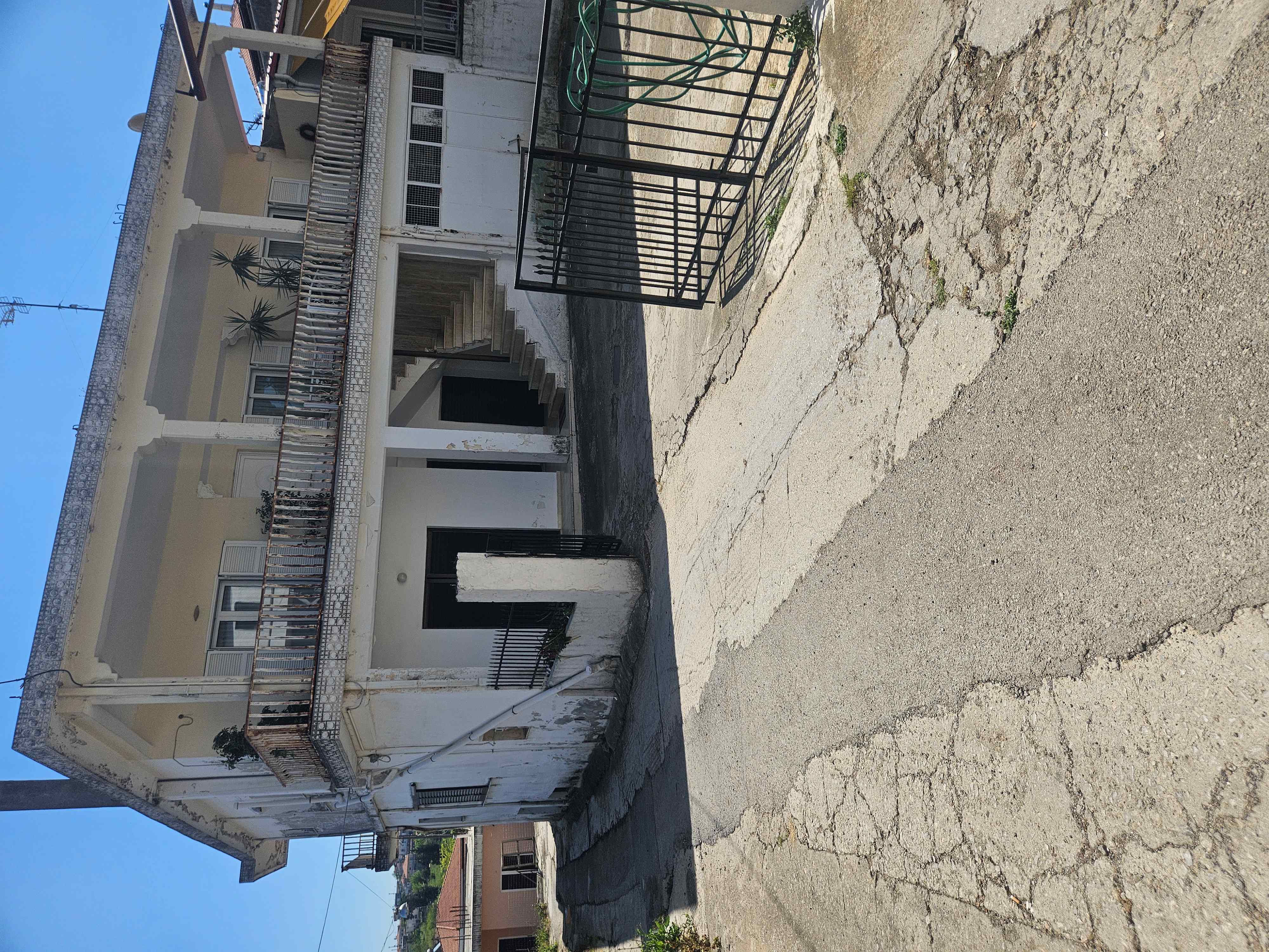 photo2