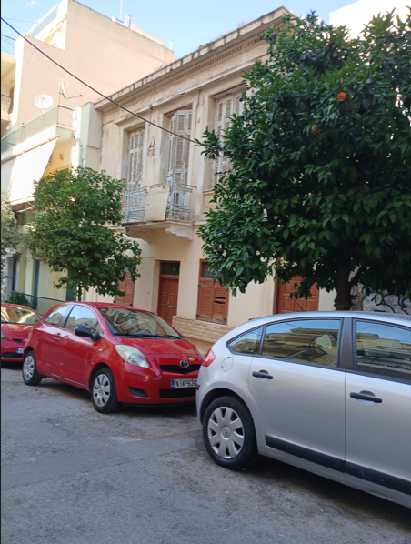 photo1
