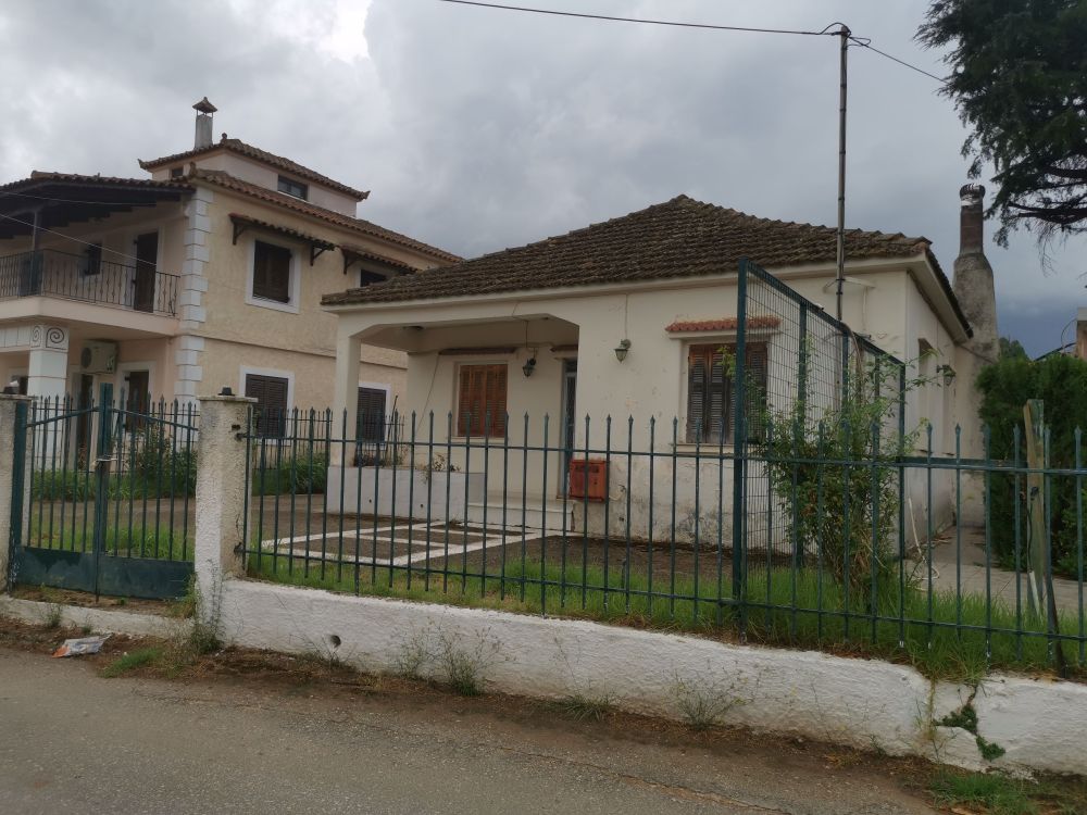 Οικόπεδο με κτίσμα  σε πλειστηριασμό Δήμος Δυτικής Αχαΐας