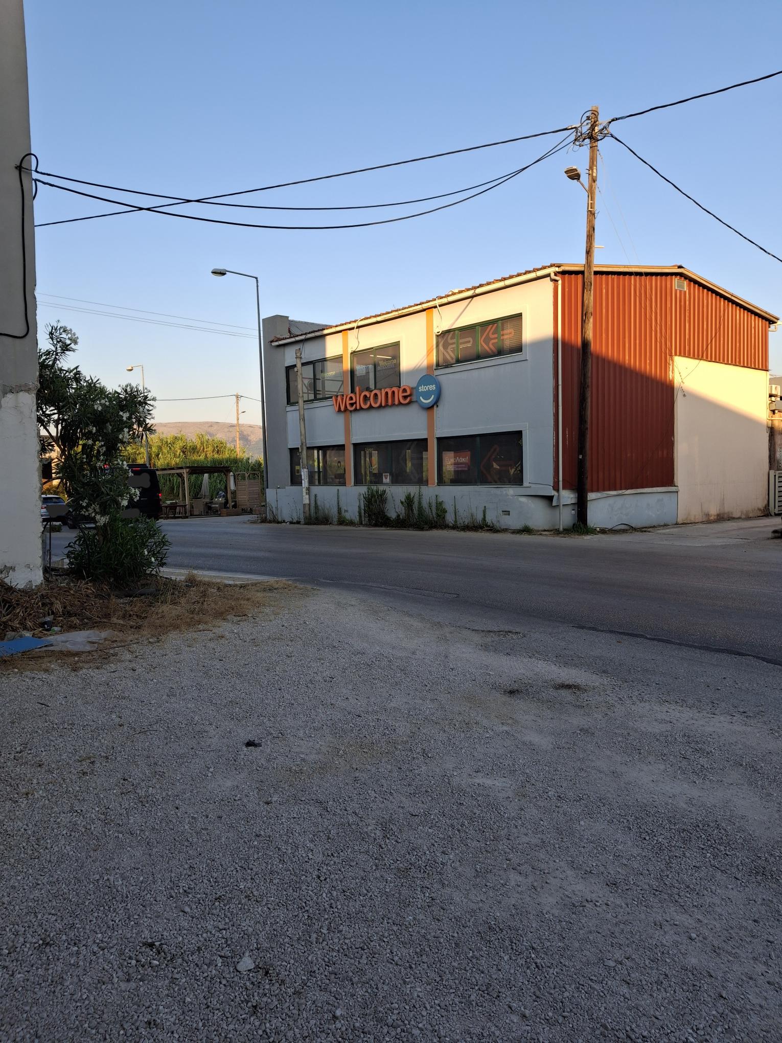 photo1