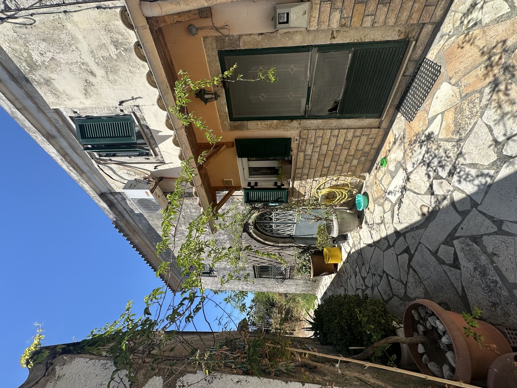 Οικόπεδο με κτίσμα  σε πλειστηριασμό Δήμος Κέρκυρας