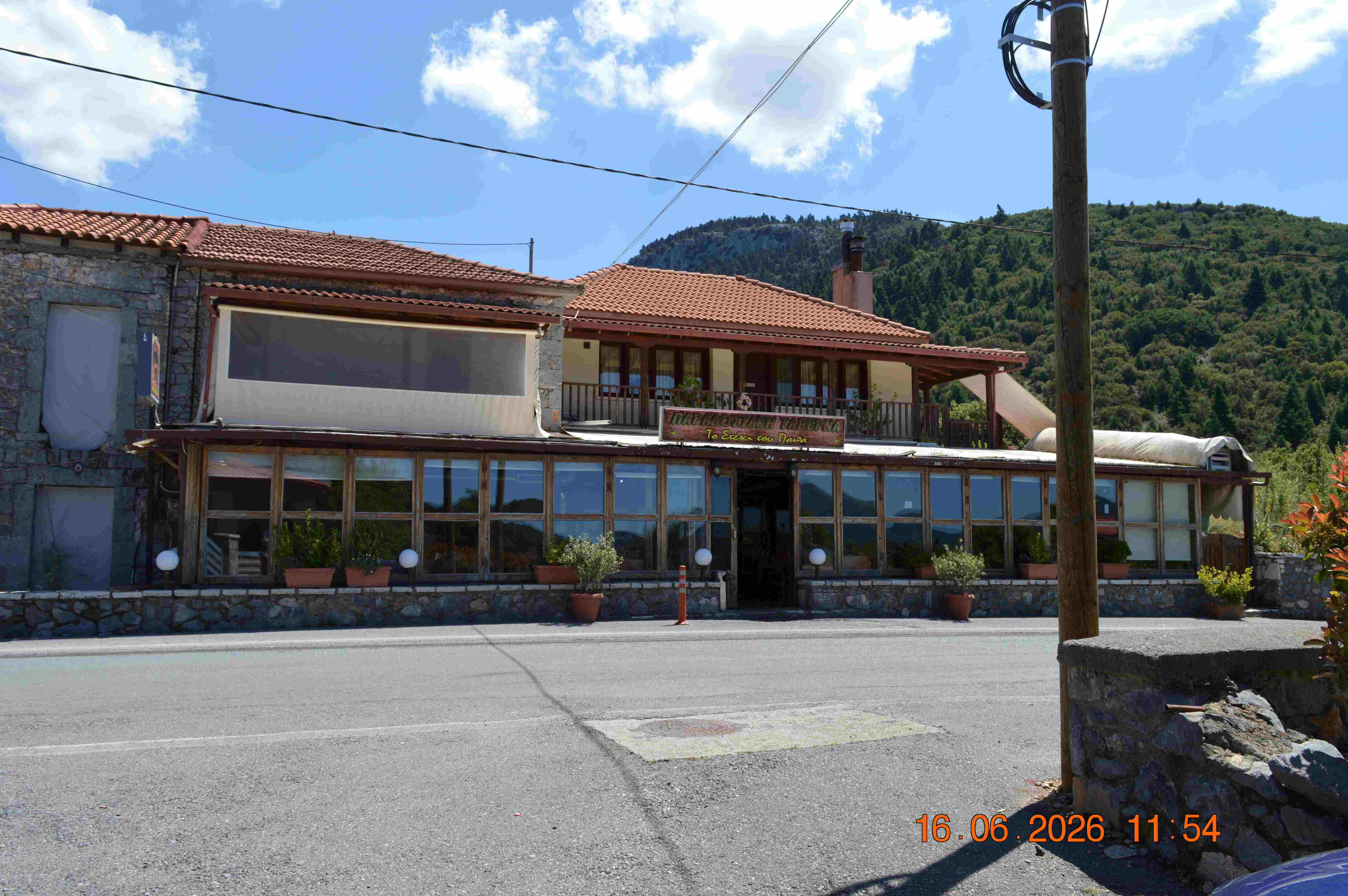 photo2