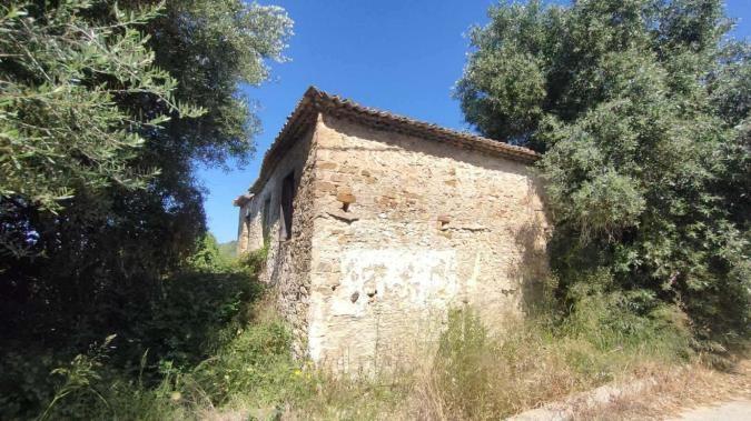 Οικόπεδο με κτίσμα  σε πλειστηριασμό Δήμος Πύλου - Νέστορος