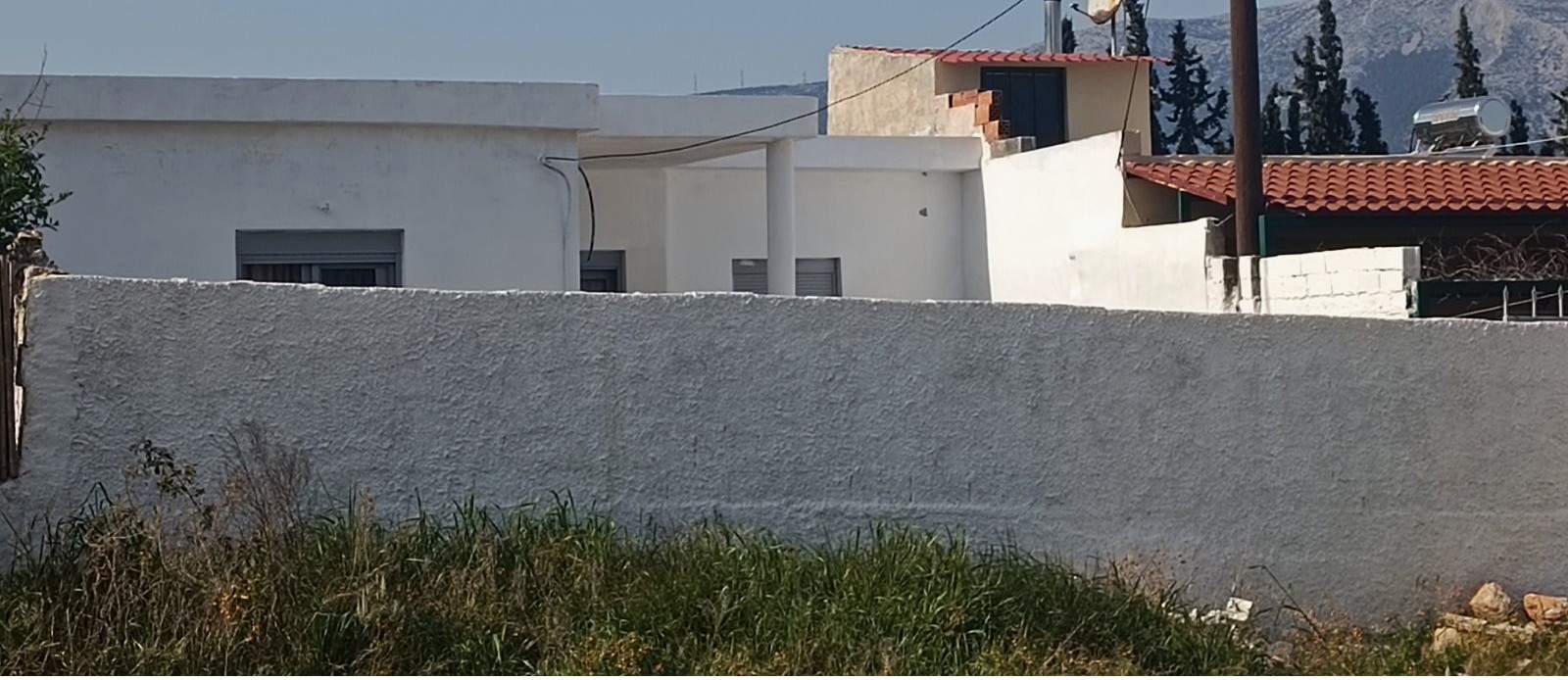 Οικόπεδο με κτίσμα  σε πλειστηριασμό Δήμος Κρωπίας