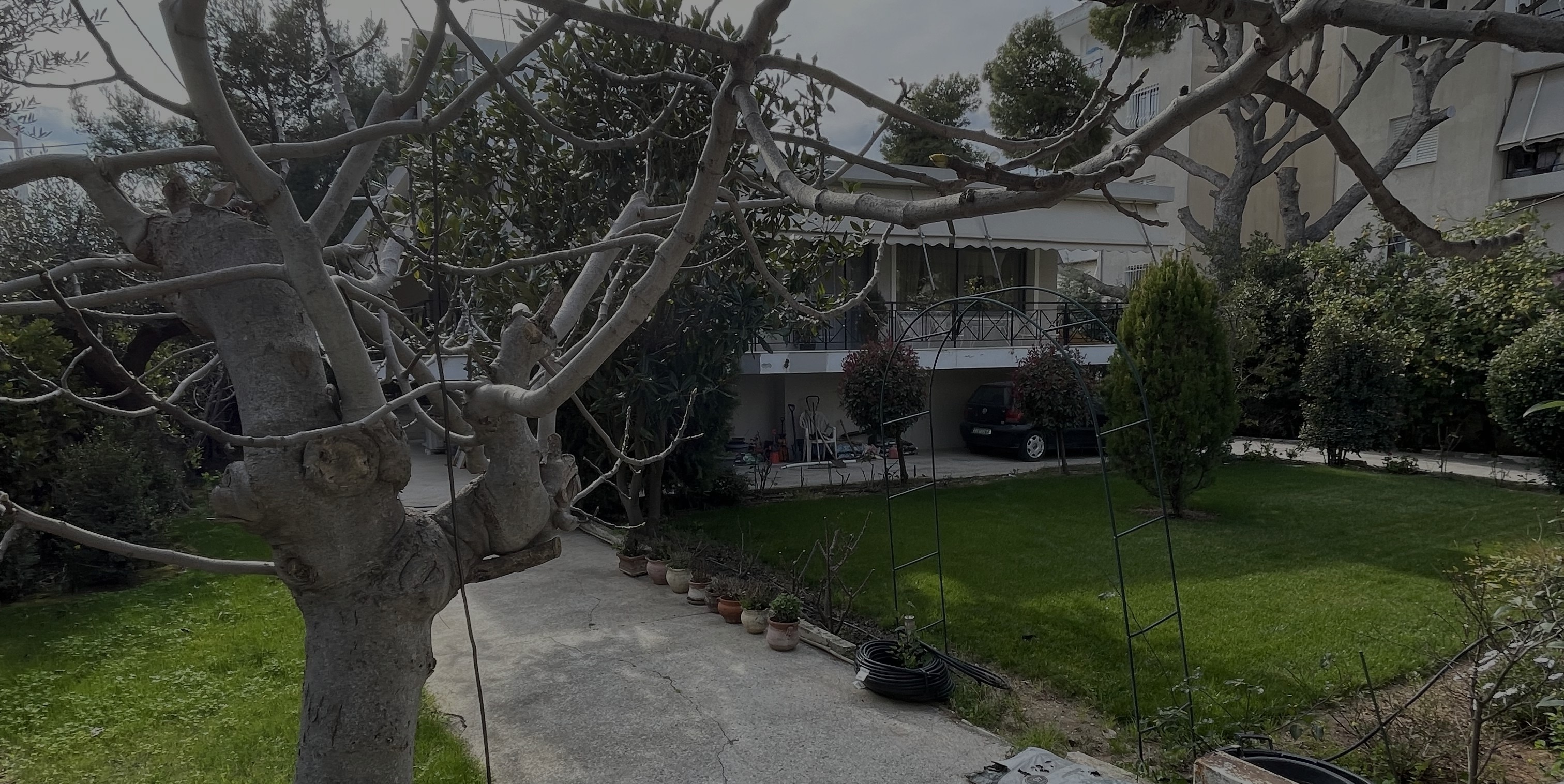 Οικόπεδο με κτίσμα  σε πλειστηριασμό Δήμος Βριλησσίων