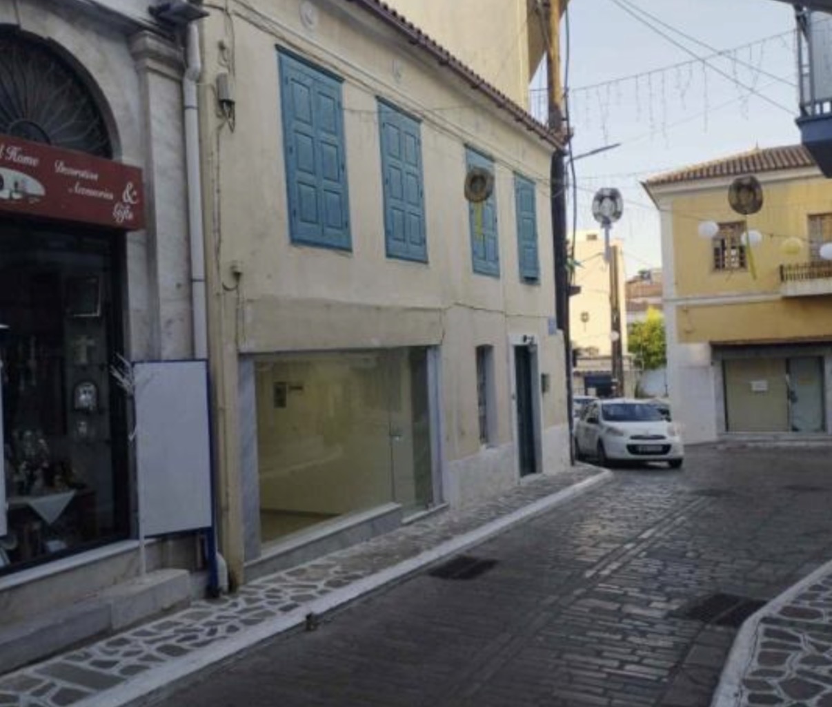 Κατάστημα  σε πλειστηριασμό Δήμος Σάμου