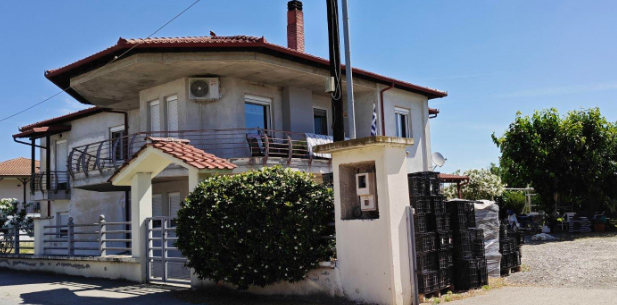 Οικόπεδο με κτίσμα  σε πλειστηριασμό Δήμος Ηρωικής Πόλεως Νάουσας
