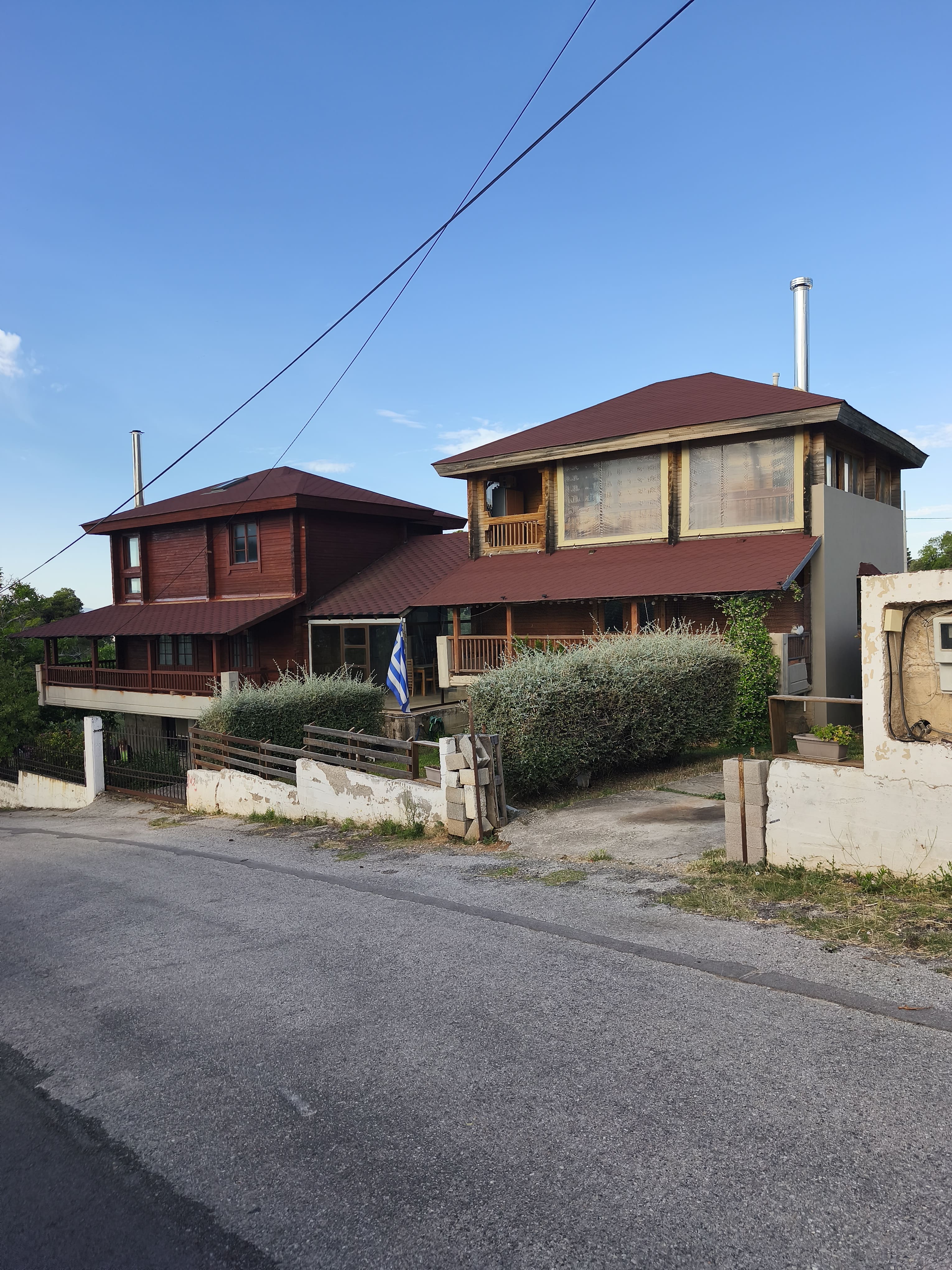 Αγροτεμάχιο με κτίσμα  σε πλειστηριασμό Δήμος Αχαρνών
