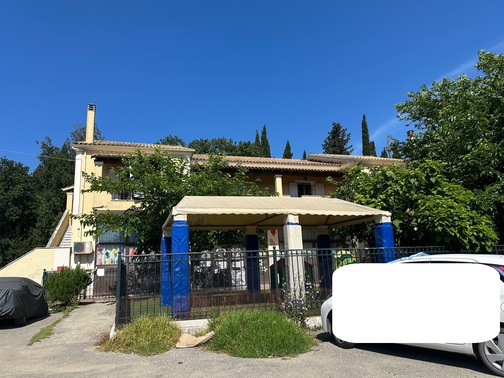 Οικόπεδο με κτίσμα  σε πλειστηριασμό Δήμος Κέρκυρας