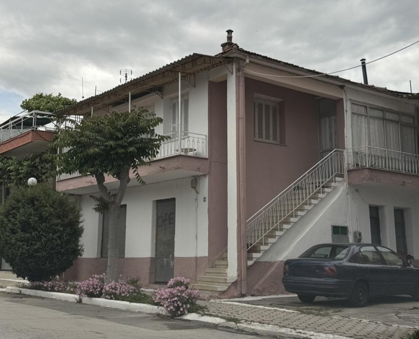 Οικόπεδο με κτίσμα  σε πλειστηριασμό Municipality of Eordaia