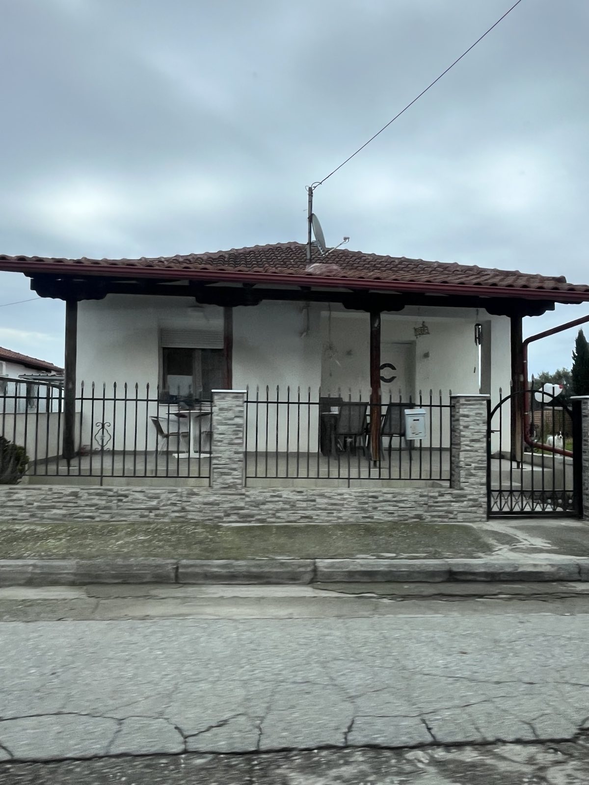 Οικόπεδο με κτίσμα  σε πλειστηριασμό Δήμος Κατερίνης