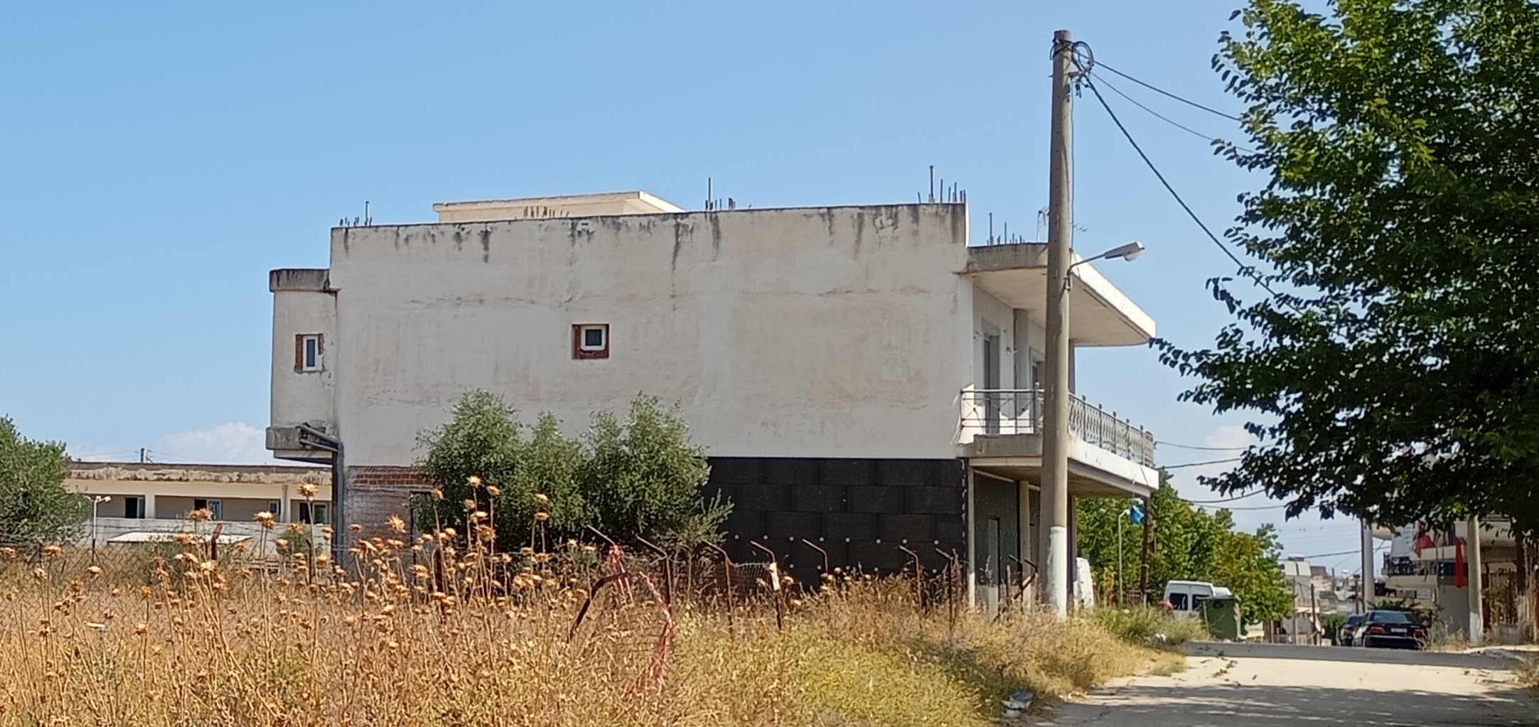 Οικόπεδο με κτίσμα  σε πλειστηριασμό Δήμος Δυτικής Αχαΐας