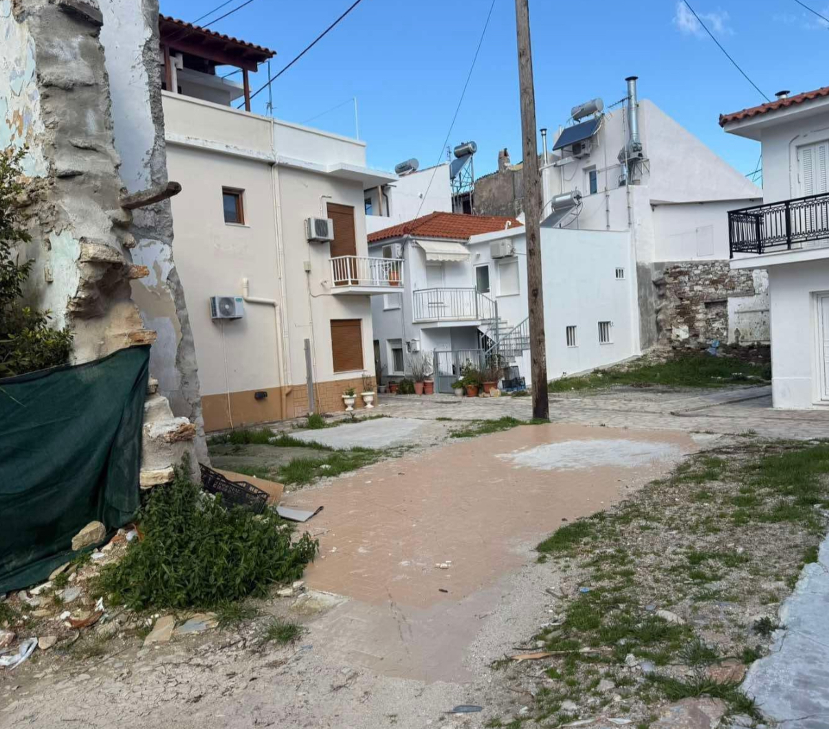 Οικόπεδο με κτίσμα 31.80 τ.μ. σε πλειστηριασμό Δήμος Σάμου