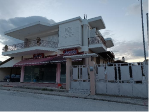 Οικόπεδο με κτίσμα  σε πλειστηριασμό Δήμος Λαμιέων