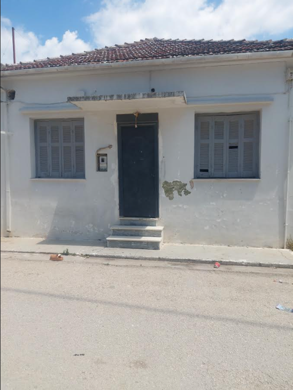 Οικόπεδο με κτίσμα  σε πλειστηριασμό Δήμος Δυτικής Αχαΐας