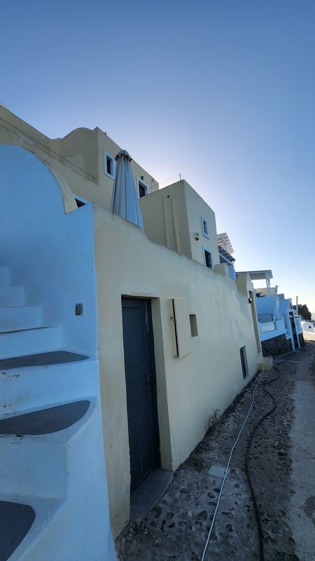 photo1