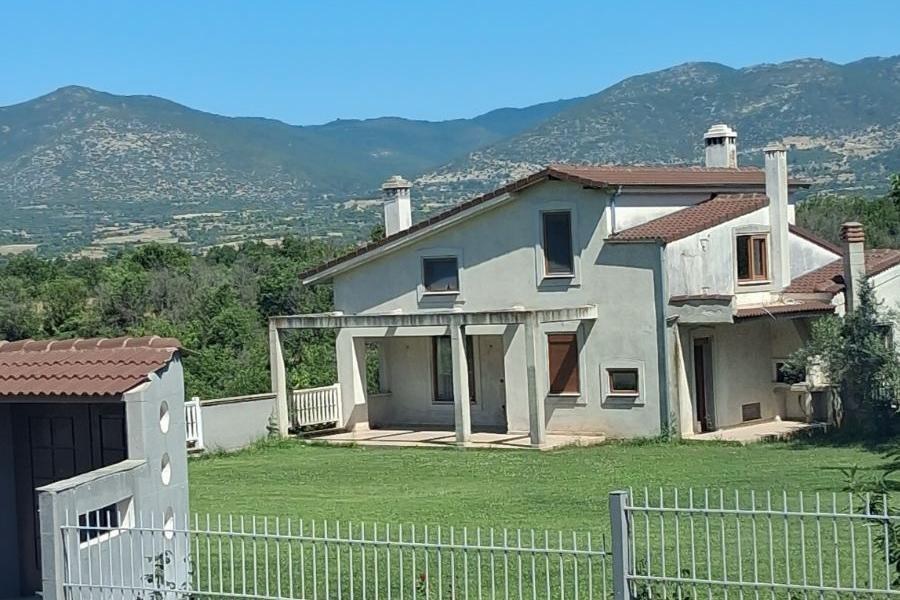 Αγροτεμάχιο με κτίσμα 2000 τ.μ. σε πλειστηριασμό Δήμος Παρανεστίου
