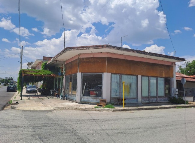 Οικόπεδο με κτίσμα  σε πλειστηριασμό Municipality of Palamas