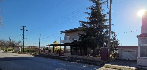 Οικόπεδο με κτίσμα 919 sq.m. σε πλειστηριασμό Municipality of Chalkidon