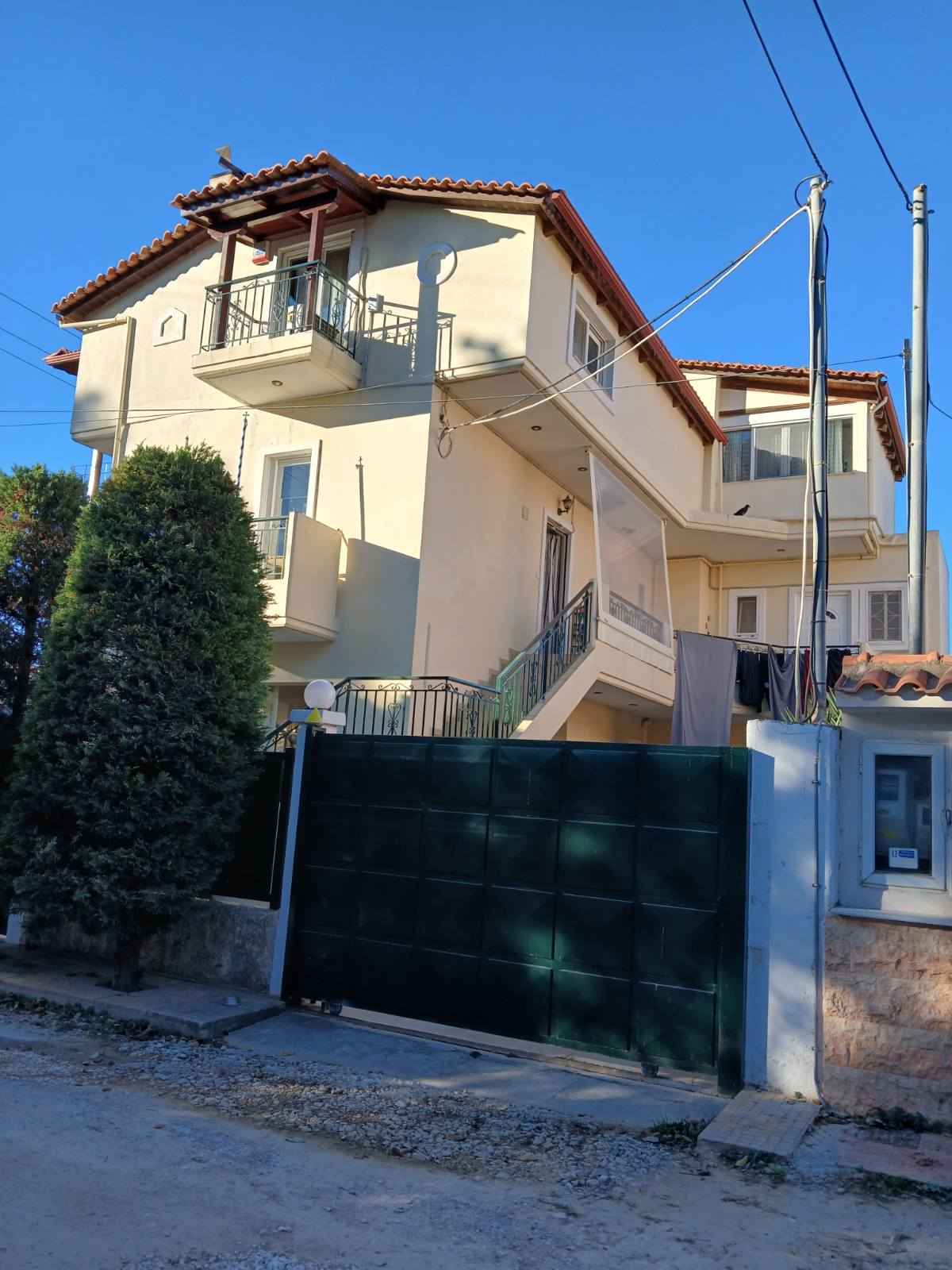 Οικόπεδο με κτίσμα  σε πλειστηριασμό Municipality of Spata - Artemis