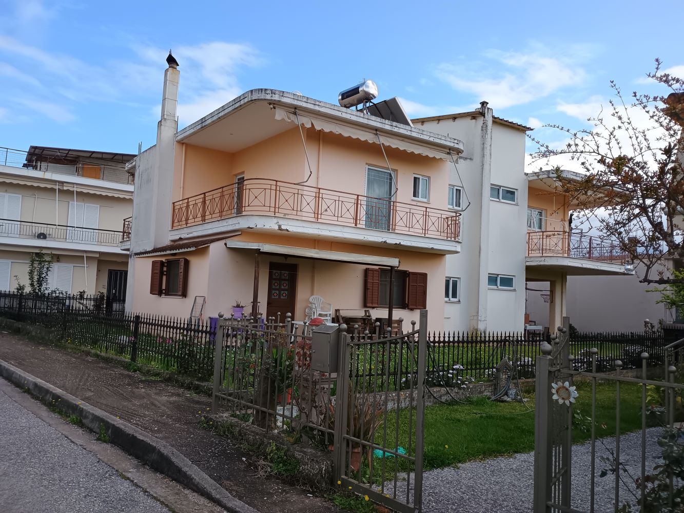 Οικόπεδο με κτίσμα  σε πλειστηριασμό Municipality of Agrinio